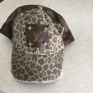 Refurbished Louis Vuitton Leopard Hat 